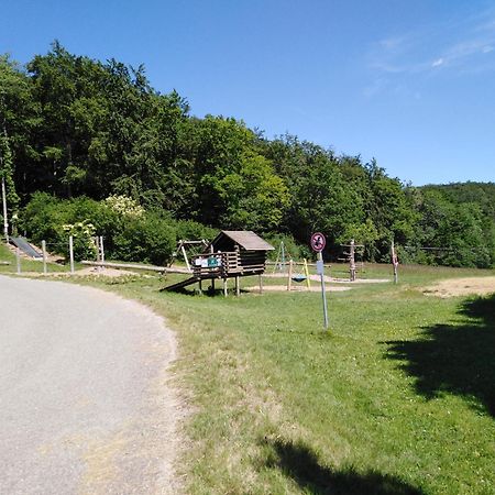 Ferienwohnung Mit Kleinem Garten Sonnenbühl Exteriér fotografie